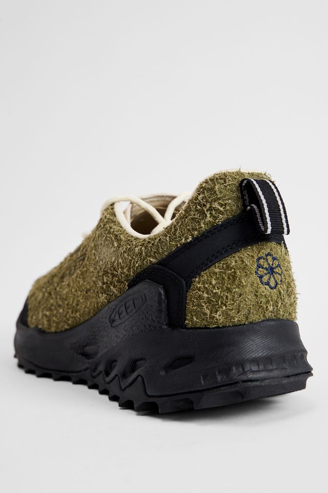 KEEN Dark Olive Jasper Zionic Trainers #1