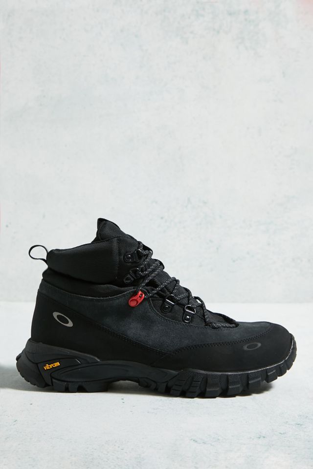 Oakley on sale boots price