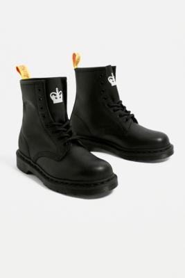 Dr martens 1460 online no future