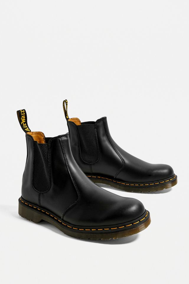 Dr. Martens 2976 Black Chelsea Boots | Urban Outfitters UK