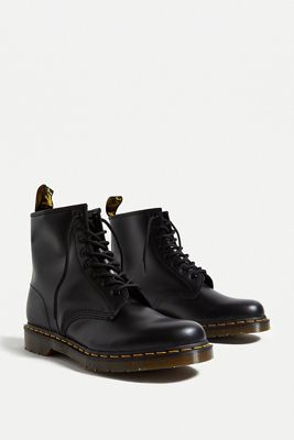 Dr. Martens 1460 Smooth 8-Eyelet Boots