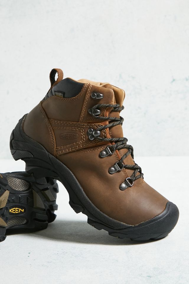 Keen walking cheap boots sale