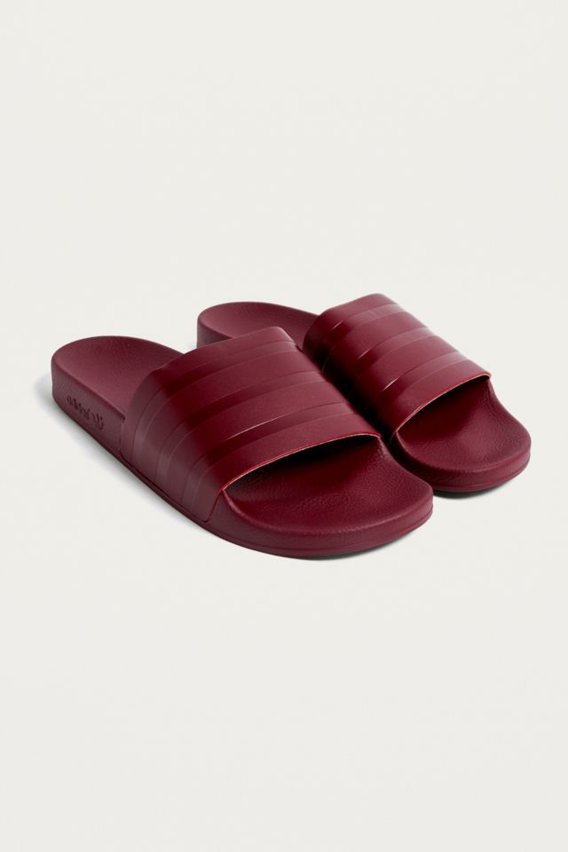 Adidas adilette maroon hotsell