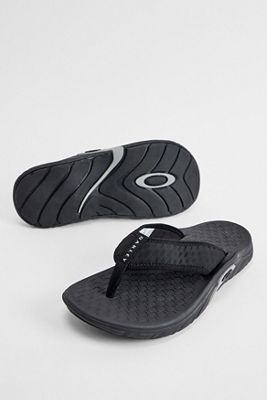 Oakley Operative Flip-Flops