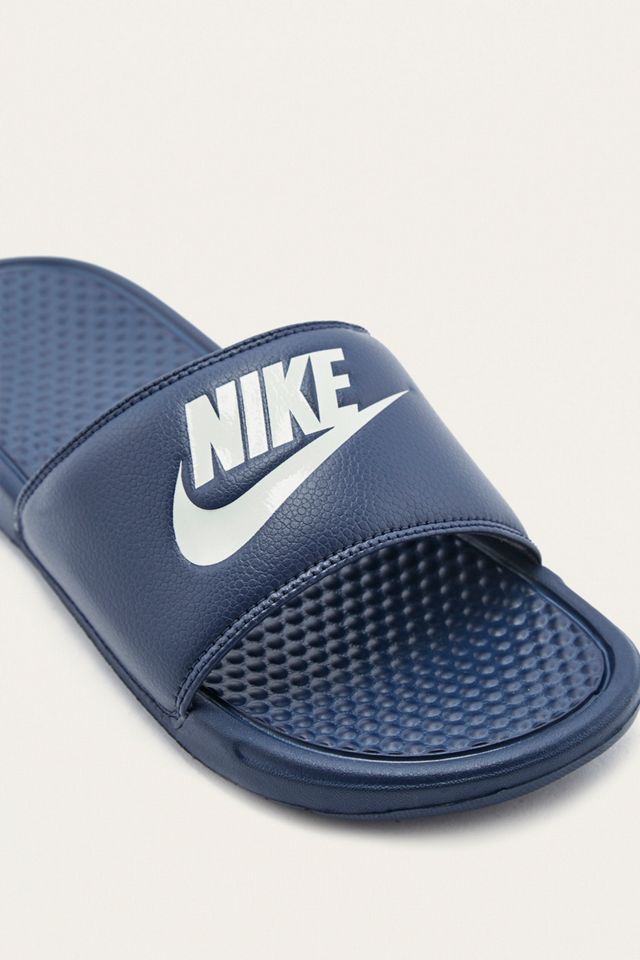 jd sports nike sliders