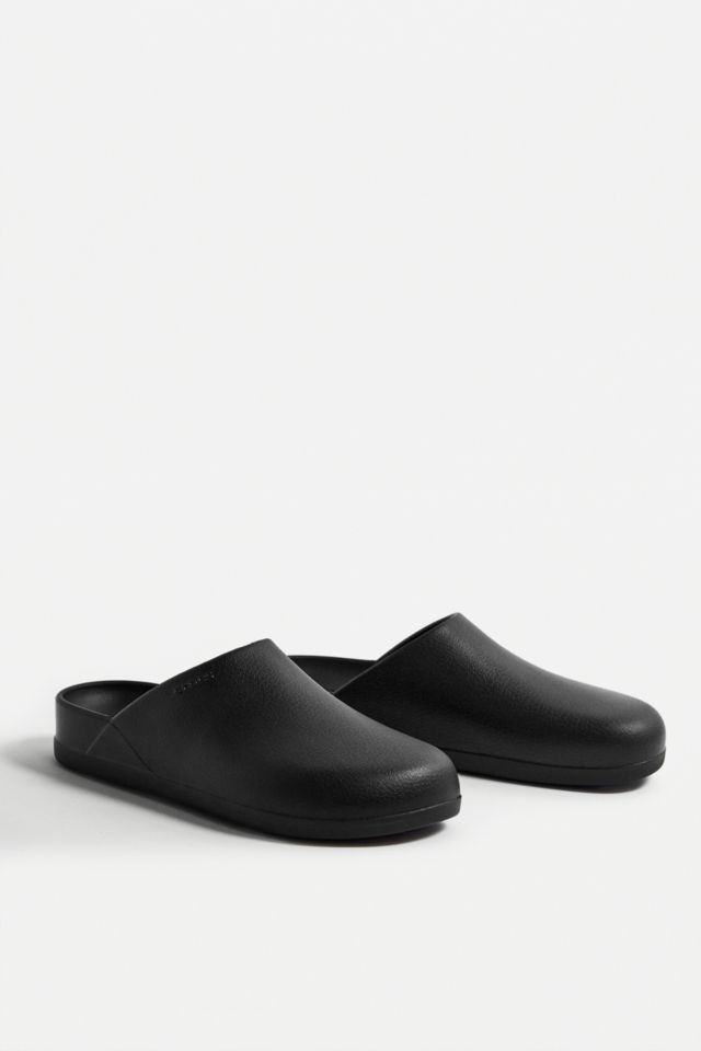 Crocs Black Dylan Clogs | Urban Outfitters UK