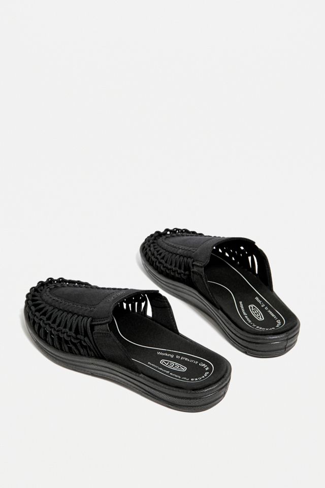 ナンバ　KEEN UNEKE II SLIDE M US 9 Keen Black Uneek II Slide Sandals | Urban Outfitters UK