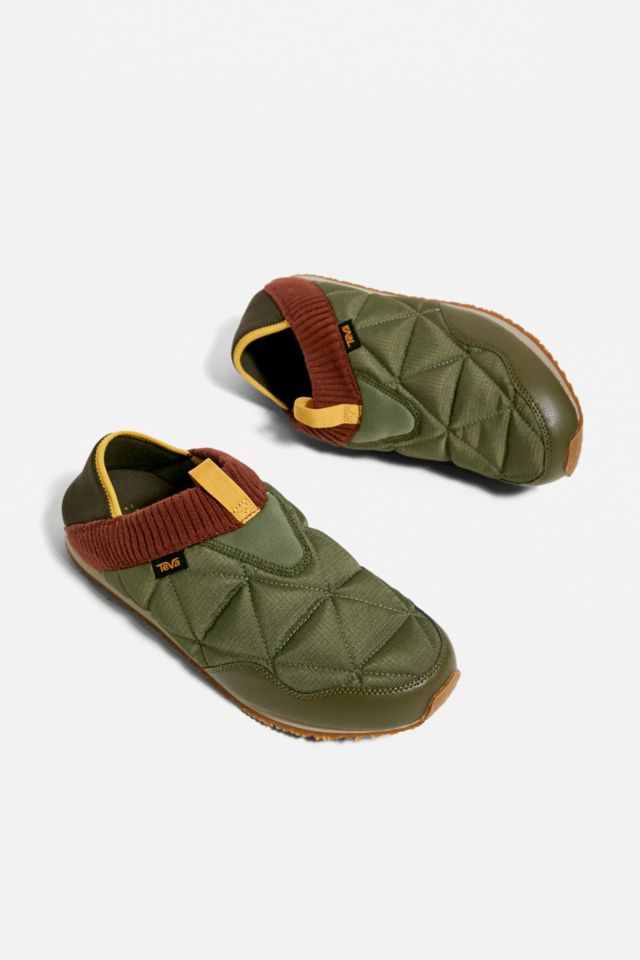 Teva on sale moc slipper