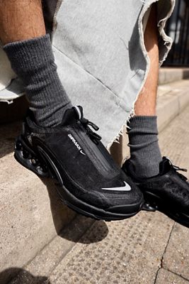 Scarpe da ginnastica Nike Air Max Dn Roam nere