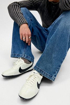Nike Sail Moon OG Trainers