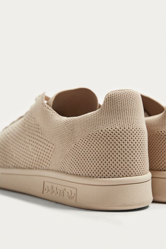 Stan smith best sale primeknit khaki