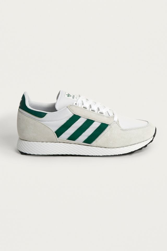 Adidas originals forest grove suède sneakers best sale