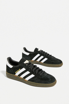 black spezial trainers