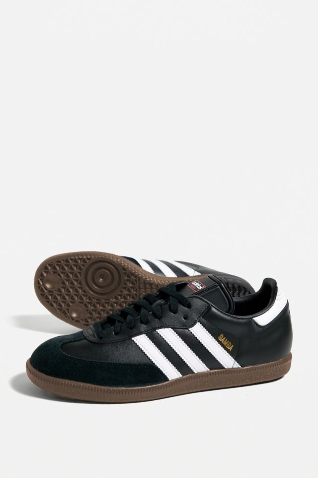 adidas Black Samba Trainers | Urban Outfitters