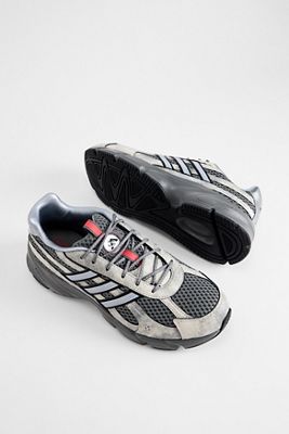 Baskets adidas Techno Chaos 2000