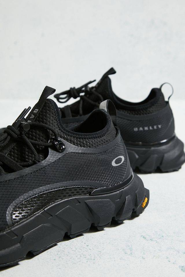 Oakley - Baskets Light Breathe triple noir  #3