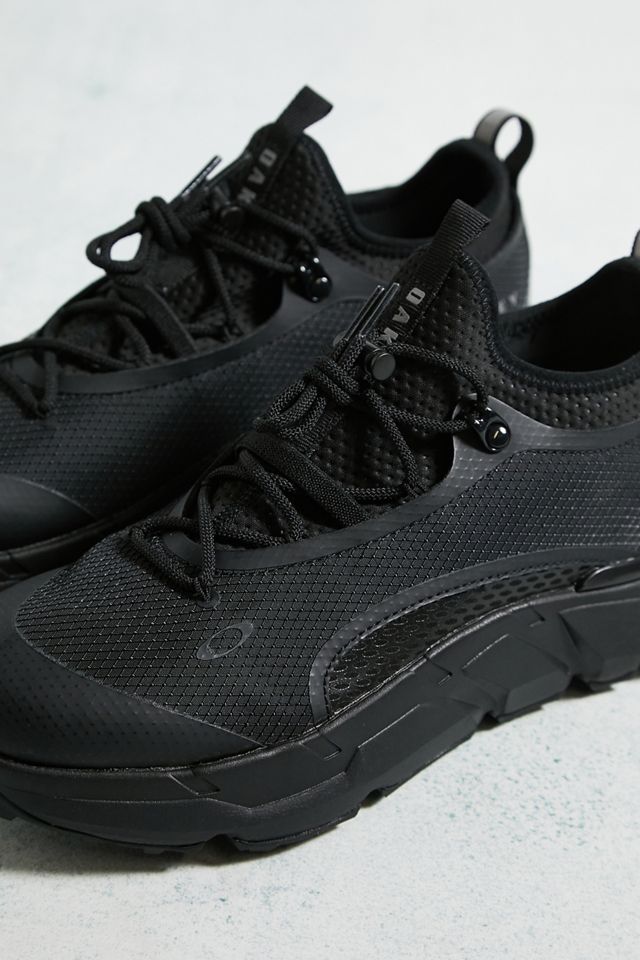 Oakley - Baskets Light Breathe triple noir  #4
