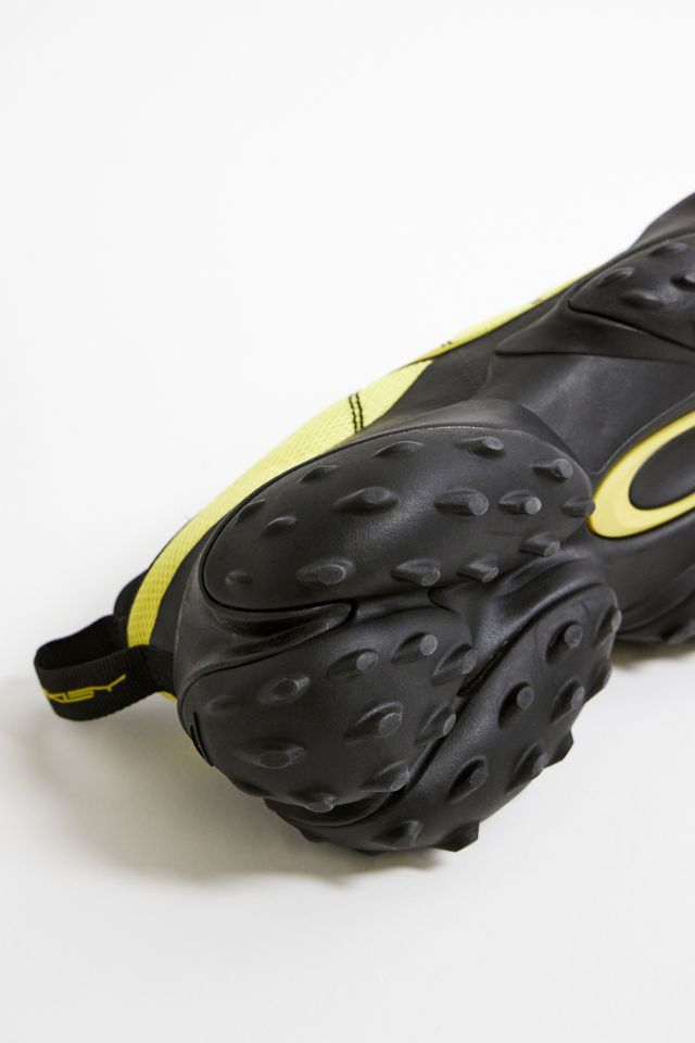 Oakley Edge Flex Citrus Yellow Trainers | Urban Outfitters UK