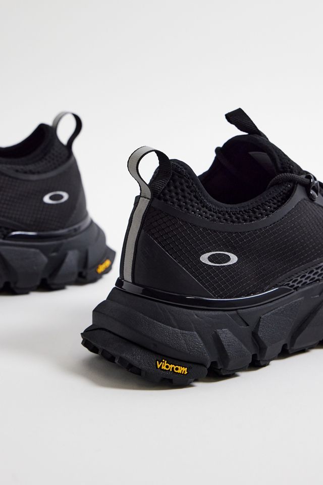 Oakley Triple Black Light Shield Trainers #1