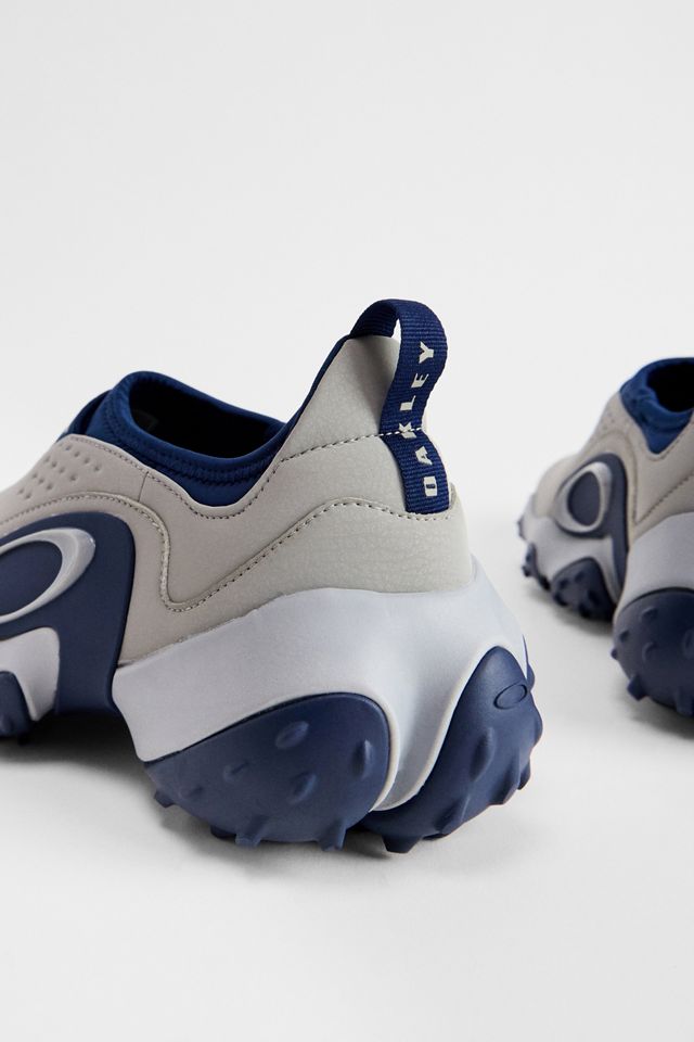 Oakley Cement Edge Icon Trainers #1
