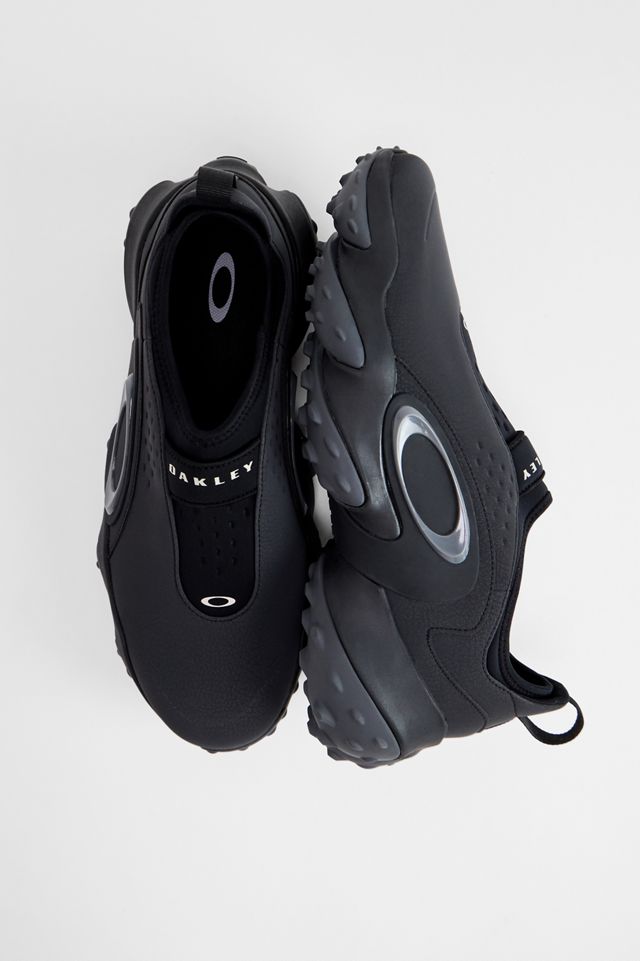 Oakley Blackout Edge Icon Trainers #1