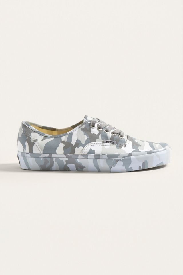 Vans authentic best sale snow camo