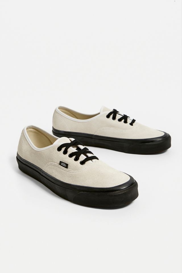 Vans Anaheim Factory Authentic 44 DX OG White Trainers | Urban ...
