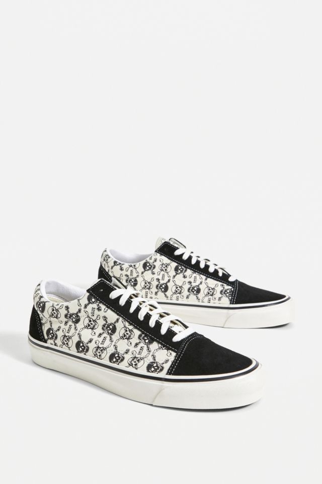 Vans old skool on sale skulls