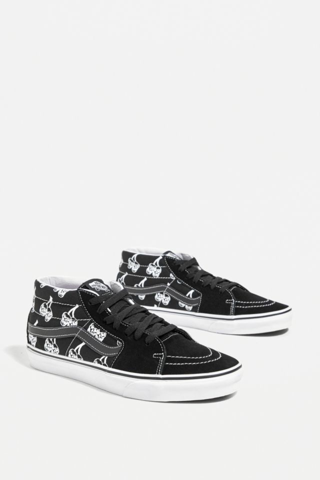 Vans New Varsity Sk8-Mid Trainers | Urban Outfitters UK