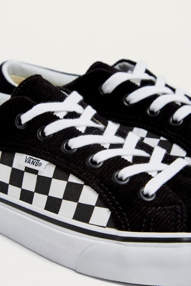 Vans lampin store checkerboard