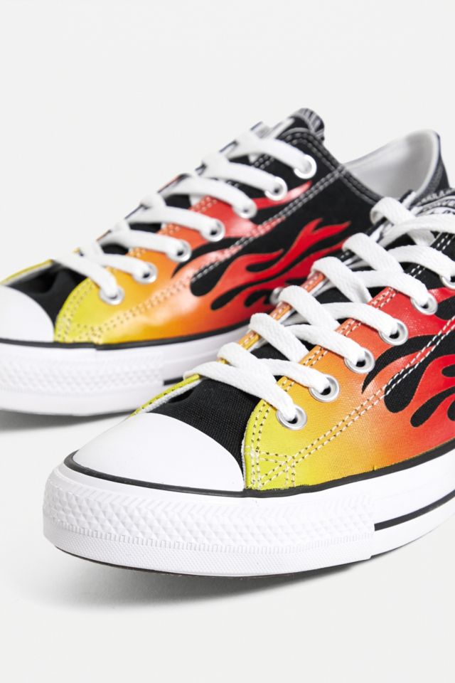 Converse avec flammes hot sale