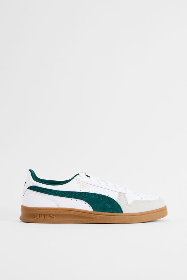 PUMA Weiß & Dunkles Myrtengrün Indoor Trainingsschuhe #1