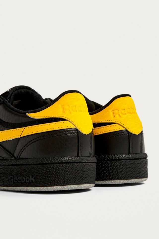 Reebok revenge plus black 2024 yellow