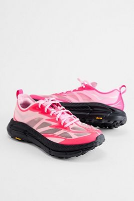 Baskets HOKA Dragonfruit Mafate Speed 4