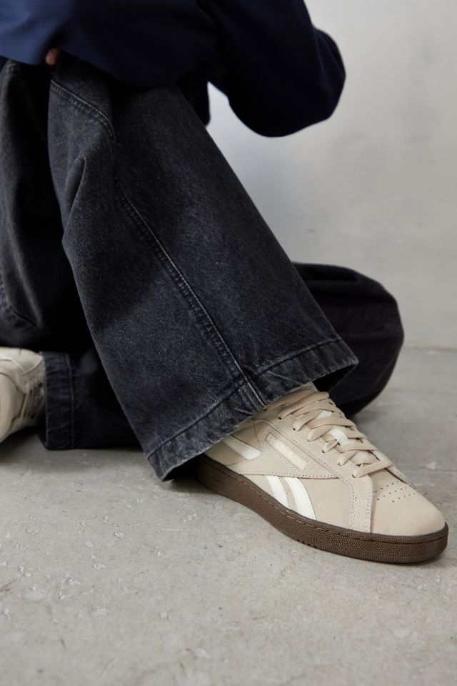 Reebok Sneaker Club C Grounds in Schwarz