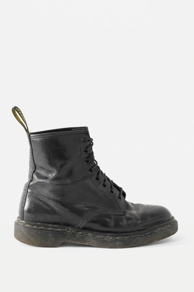 Fabrication hotsell dr martens