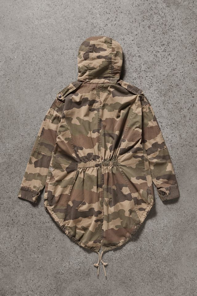 Urban Renewal One-Of-A-Kind Thrifty Towel Stussy Camo Parka #2