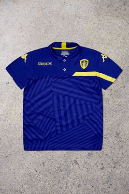 Urban Renewal One-Of-A-Kind Thrifty Towel Leeds United 2015/26 Football Shirt