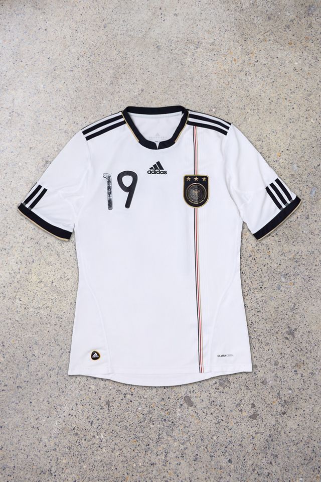 Urban Renewal One-Of-A-Kind Thrifty Towel Germany Home 2010/11 Football Shirt #1