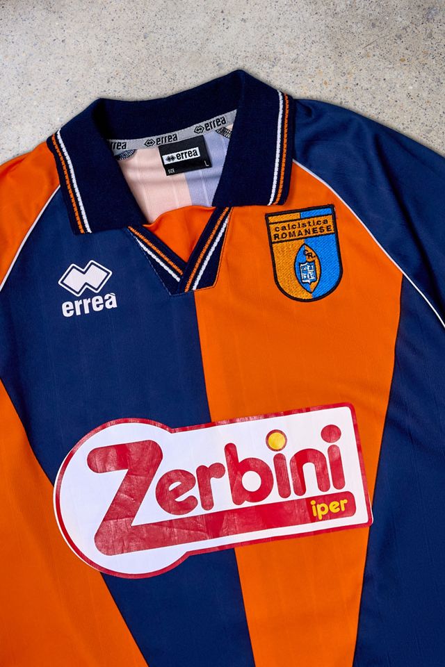 Urban Renewal One-Of-A-Kind Thrifty Towel Calcistica Romanese 2003/04  Home Shirt #2