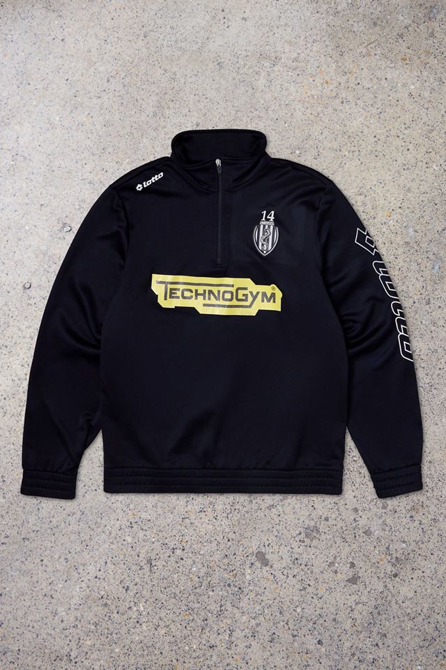 Urban Renewal One-Of-A-Kind Thrifty Towel Cesena Training 2015/16 Football Sweatshirt #1