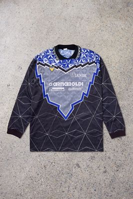 Urban Renewal One-Of-A-Kind Thrifty Towel Lainese Goalkeeper 1994/95 Football Shirt