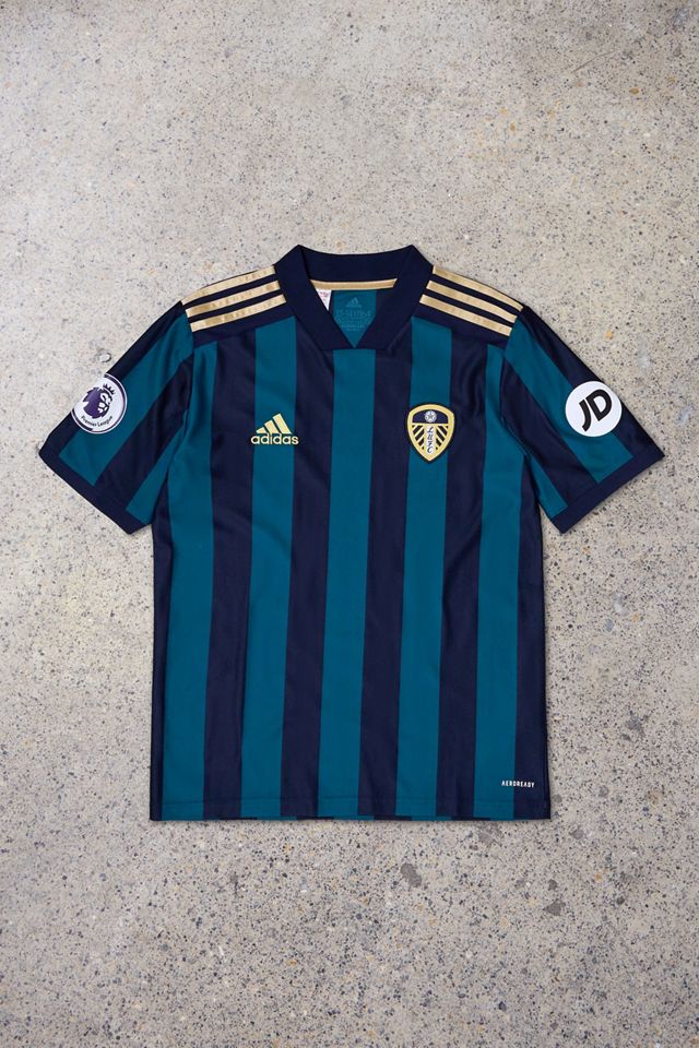 Urban Renewal One-Of-A-Kind Thrifty Towel Leeds United Away 2020/21 Football Shirt #1