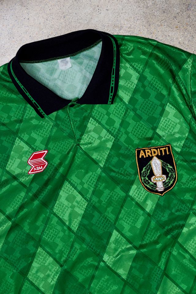 Urban Renewal One-Of-A-Kind Thrifty Towel Arditi 1994/5 Football Shirt #2