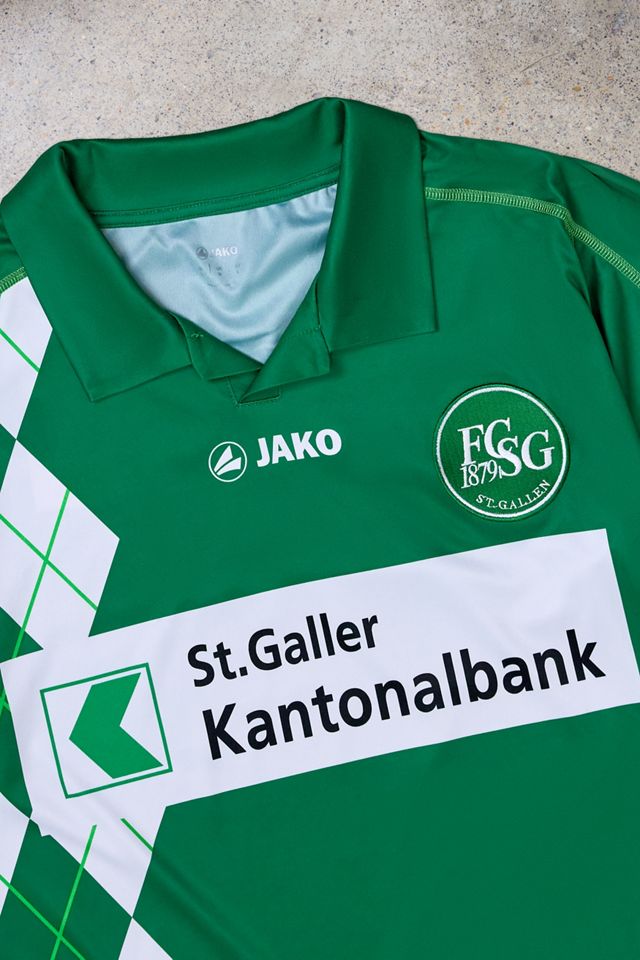 Urban Renewal One-Of-A-Kind Thrifty Towel Saint Gallen 2010 Home Football Shirt #1