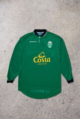 Urban Renewal One-Of-A-Kind Thrifty Towel Sestrese Home 1999/00 Football Shirt