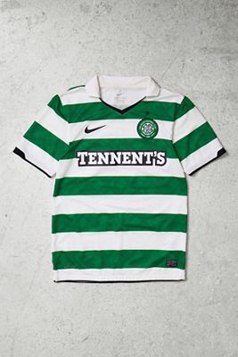 Urban Renewal One-Of-A-Kind Thrifty Towel Celtic Home 2010/12 Football Shirt