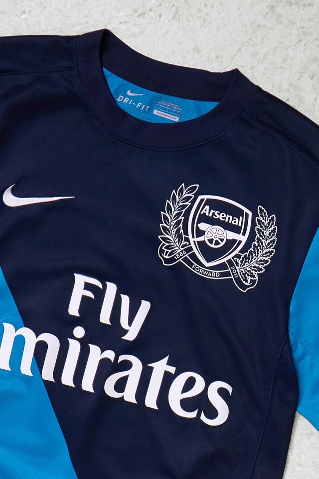 Urban Renewal One-Of-A-Kind Thrifty Towel Arsenal Away 2011/12 Football Shirt #1