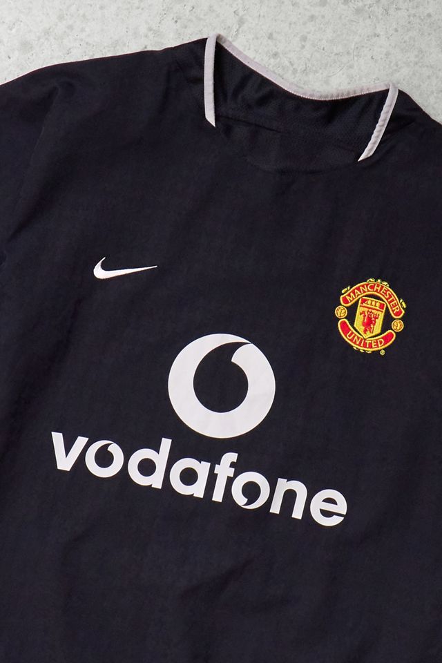 Urban Renewal One-Of-A-Kind Thrifty Towel Manchester United Away 2003/05 Football Shirt  #1