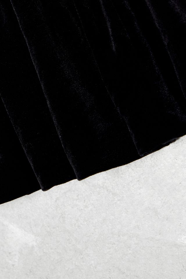 One-Of-A-Kind Victorian Minimalism Black Velvet Bubble Mini Skirt #3